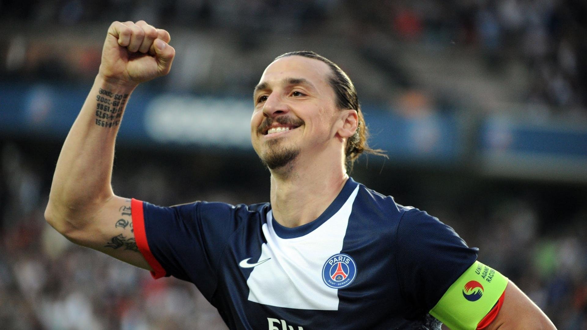 开云体育中国-暗夜王者的加冕礼，奥斯梅恩如何用不存在感统治欧冠决赛之夜